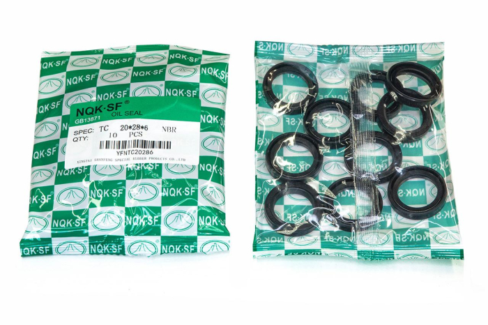 Сальник (манжета армированная) TC 20х28х6 NBR70