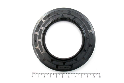 Сальник (манжета армированная) TC 62x100x12 NBR70