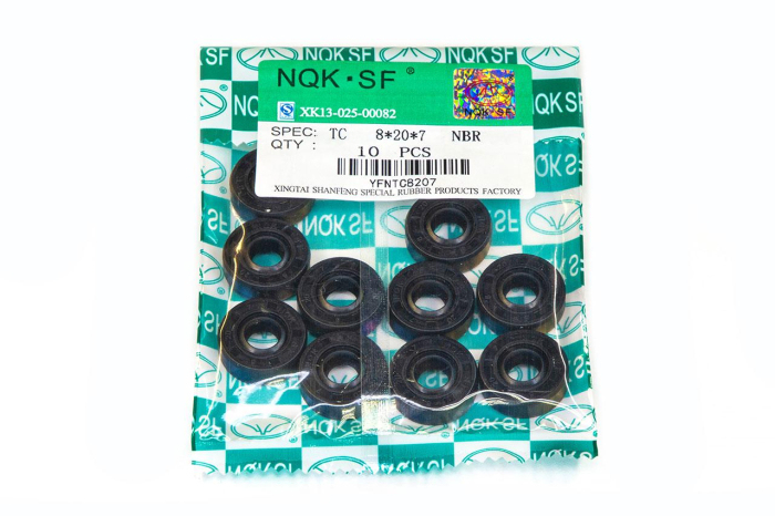 Сальник (манжета армированная) TC 8х20х7 NBR70