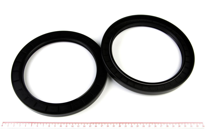 Сальник (манжета армированная) TC 140х180х15 NBR70