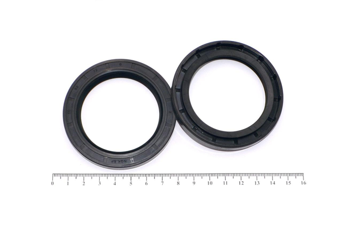 Сальник (манжета армированная) TC 52х72х8 NBR70