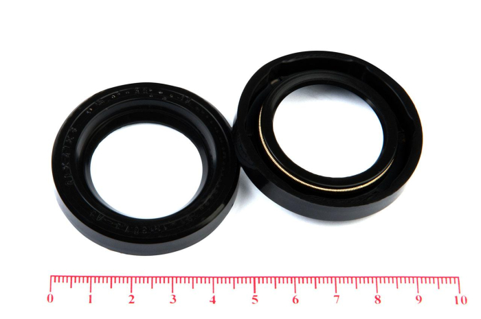 Сальник (манжета армированная) 1.2-30х47х8 (201-1113072-А2) ГОСТ 8752-79