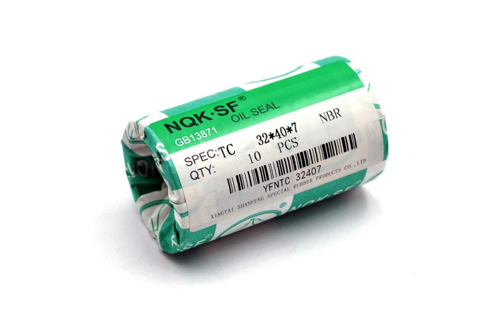 Сальник (манжета армированная) TC 32х40х7 NBR70