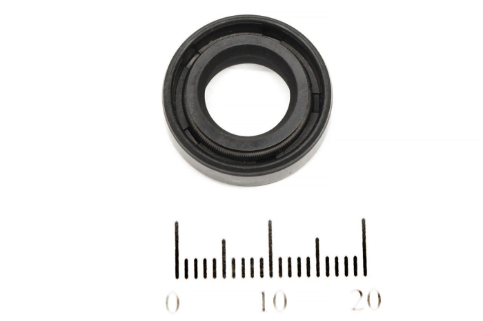 Сальник (манжета армированная) TC 10х18х5 NBR70