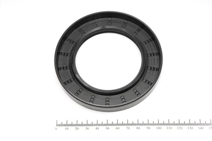 Сальник (манжета армированная) TC 70х110х13 NBR70