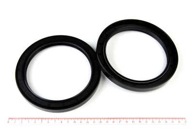 Сальник (манжета армированная) TC 110х140х15 NBR70