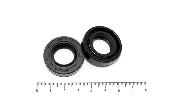 Сальник (манжета армированная) TC 16х30х8 NBR70