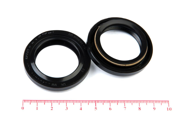 Сальник (манжета армированная) 2.2-32х47х5/9.5 (60-1121066-01) ГОСТ 8752-79