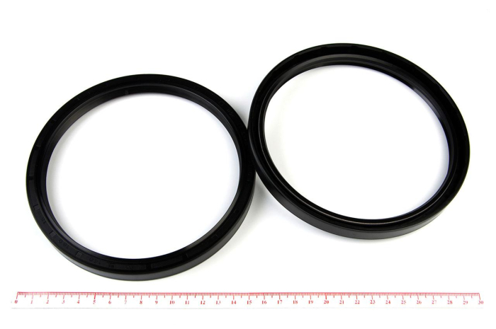 Сальник (манжета армированная) TC 140х160х15 NBR70