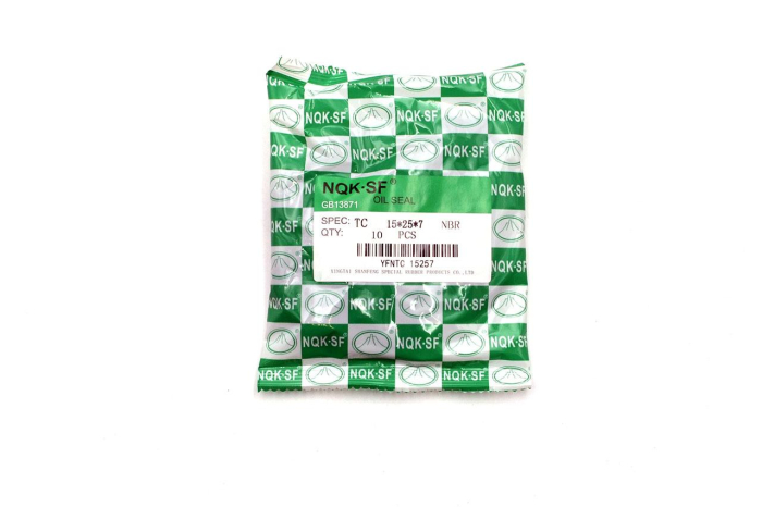 Сальник (манжета армированная) TC 15х25х7 NBR70