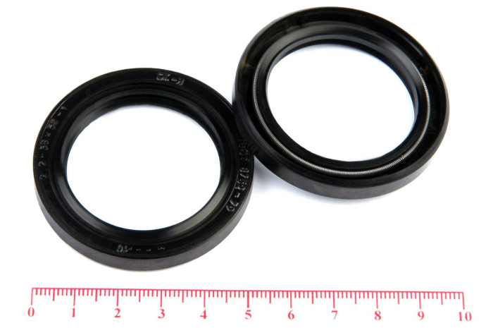 Сальник (манжета армированная) 2.2-38х52х7 ГОСТ 8752-79