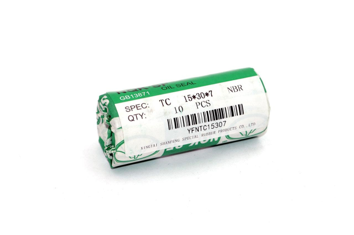 Сальник (манжета армированная) TC 15х30х7 NBR70