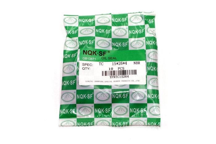 Сальник (манжета армированная) TC 15х26х4 NBR70