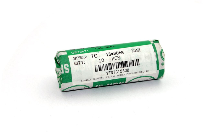 Сальник (манжета армированная) TC 15х30х8 NBR70