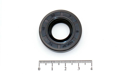 Сальник (манжета армированная) TC 15х32х7 NBR70