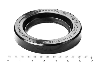 Сальник (манжета армированная) 1.2-38х60х10 (210-1701230 прав.) ГОСТ 8752-79