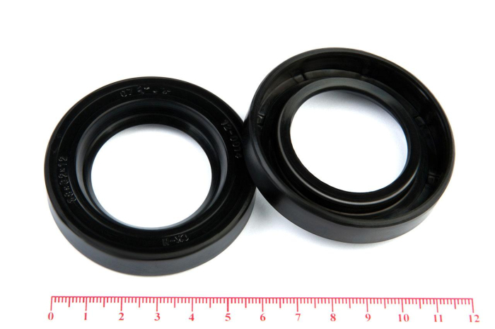 Сальник (манжета армированная) 1.2-38х62х12 (12-0014) ГОСТ 8752-79