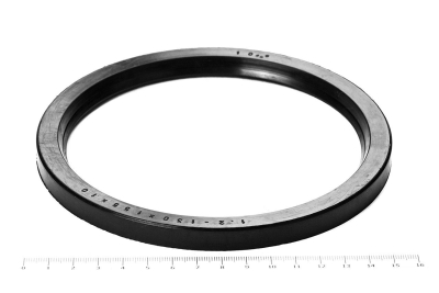 Сальник (манжета армированная) 1.2-130х155х10 (500А-3104038) ГОСТ 8752-79