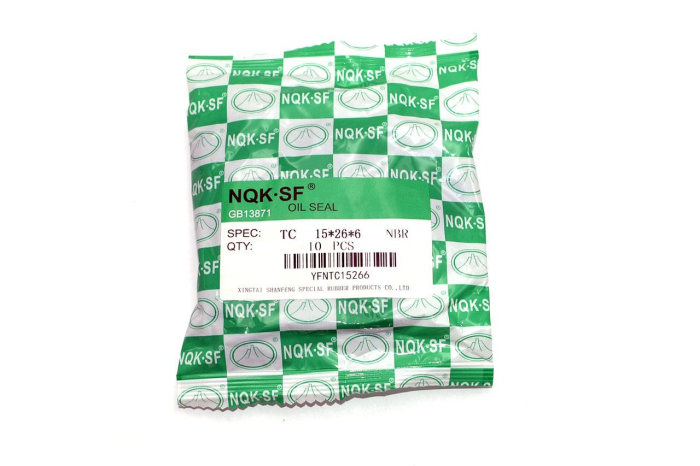 Сальник (манжета армированная) TC 15х26х6 NBR70