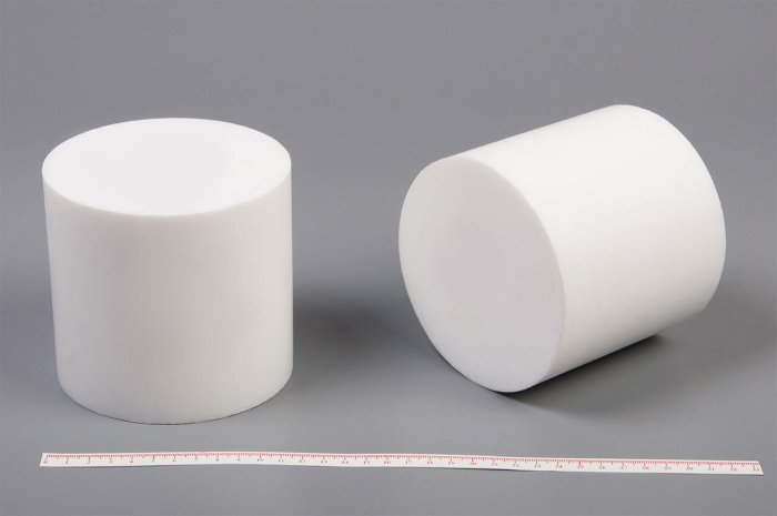 Фторопласт Ф-4 стержень Ф120 мм (~105 мм)