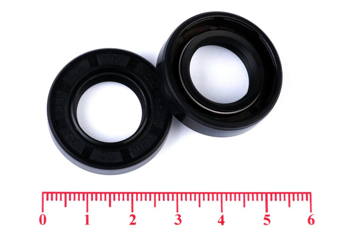 Сальник (манжета армированная) TC 16х28х7 NBR70