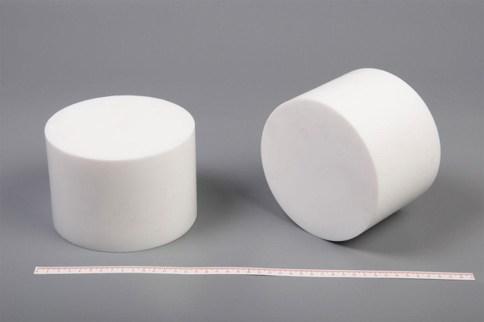 Фторопласт Ф-4 стержень Ф140 мм (~105 мм)