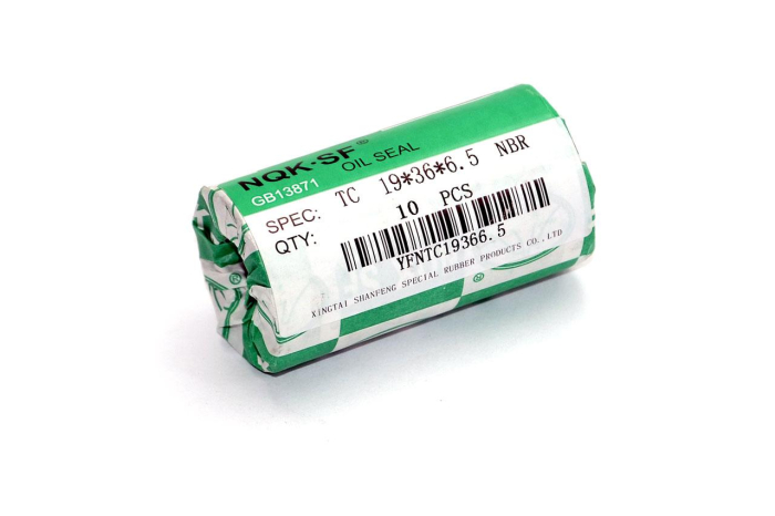 Сальник (манжета армированная) TC 19х36х6.5 NBR70