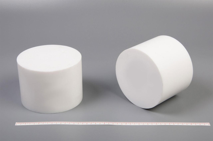 Фторопласт Ф-4 стержень Ф150 мм (~105 мм)