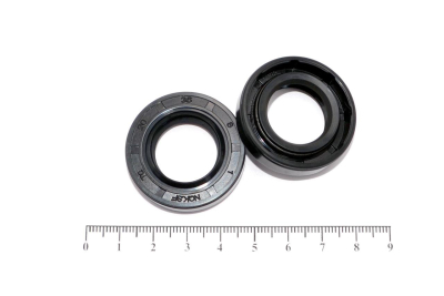 Сальник (манжета армированная) TC 20х35х8 NBR70