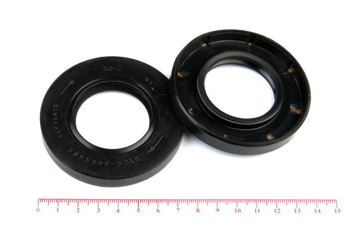 Сальник (манжета армированная) 2.2-40х75х10 (2126-2402052 прав.) ГОСТ 8752-79