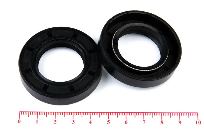 Сальник (манжета армированная) TC 28х48х10 NBR70