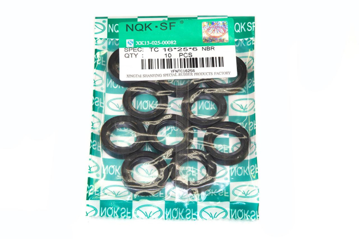 Сальник (манжета армированная) TC 16х25х6 NBR70