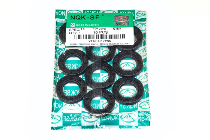 Сальник (манжета армированная) TC 17х29х5 NBR70