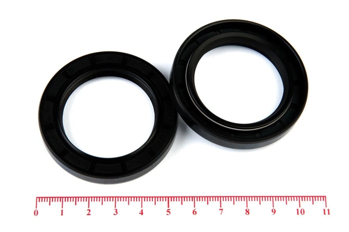 Сальник (манжета армированная) TC 38х54х8 NBR70