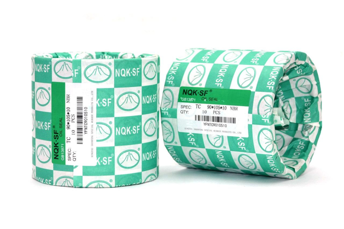 Сальник (манжета армированная) TC 90х105х10 NBR70