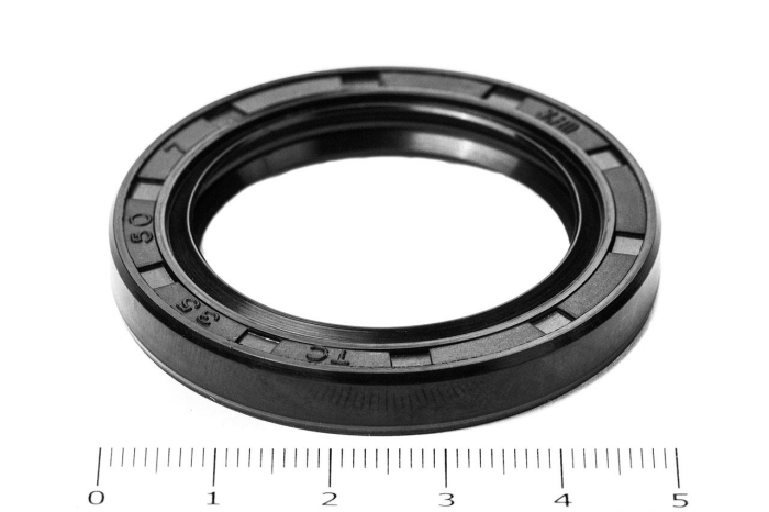 Сальник (манжета армированная) TC 35х50х7 NBR70