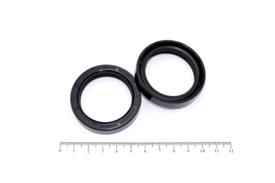 Сальник (манжета армированная) TC 38х50х10 NBR70