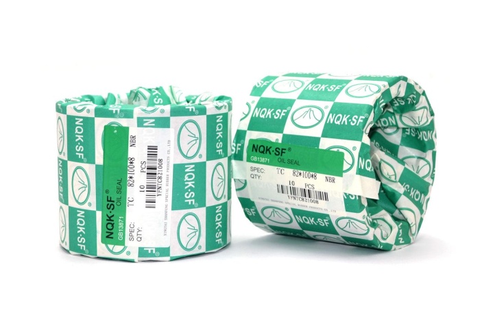 Сальник (манжета армированная) TC 82х100х8 NBR70