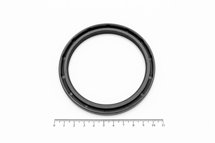 Сальник (манжета армированная) TC 82х100х8 NBR70