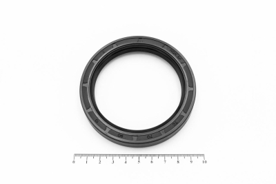 Сальник (манжета армированная) TC 70х90х13 NBR70