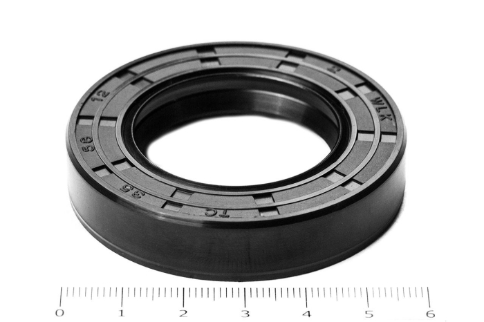 Сальник (манжета армированная) TC 35х58х12 NBR70