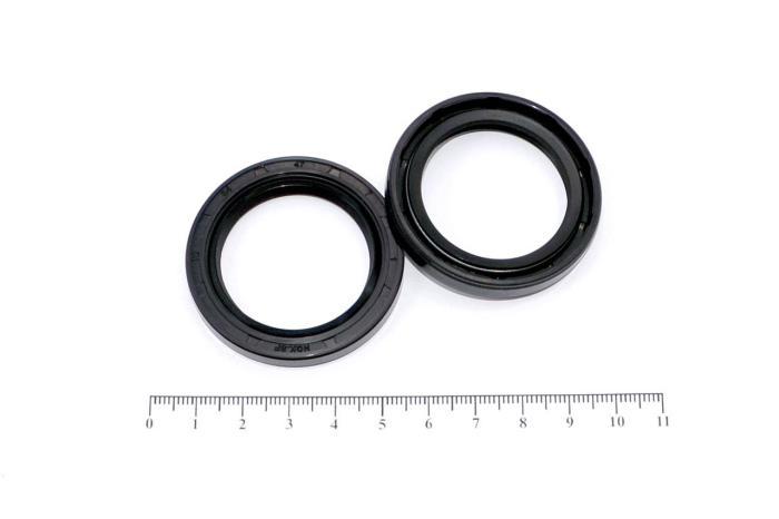 Сальник (манжета армированная) TC 34х47х7 NBR70