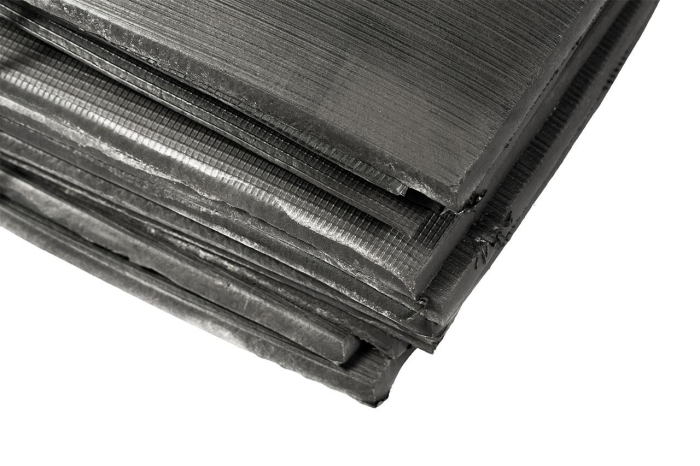 Пластина пористая 12 мм прессовая I группа (650х650 мм, упаковка ~ 30 кг) ТУ 38.105.867-90