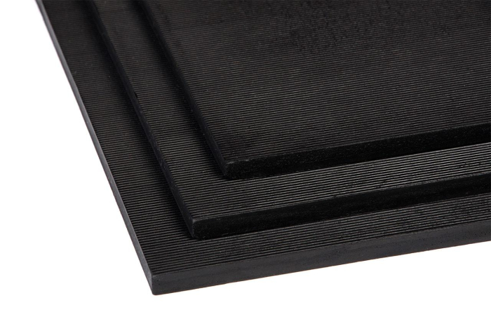 Пластина пористая 12 мм прессовая I группа (650х650 мм, упаковка ~ 30 кг) ТУ 38.105.867-90