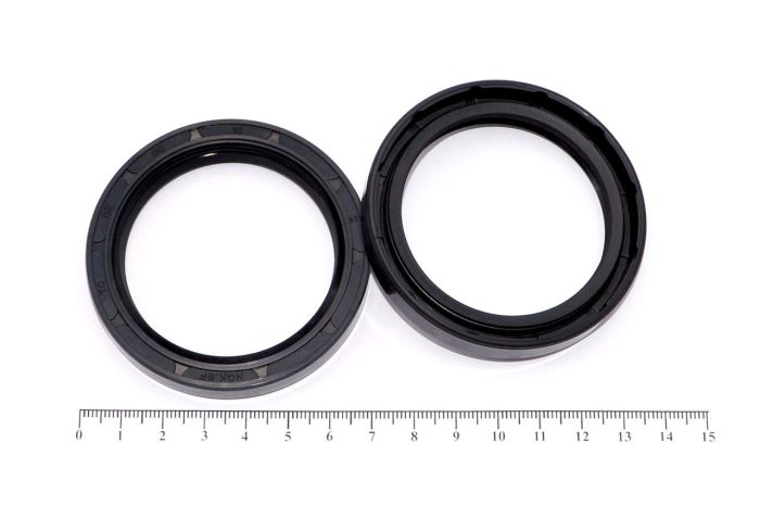 Сальник (манжета армированная) TC 52х68х10 NBR70