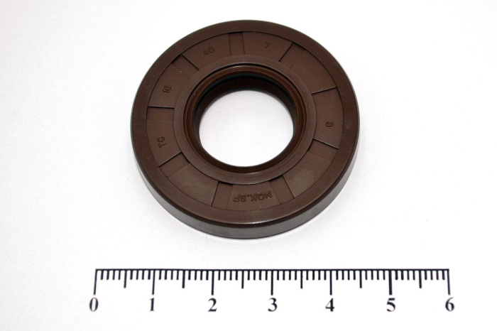 Сальник (манжета армир.) фторкаучук TC 18х40х7 FKM75