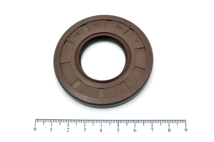 Сальник (манжета армир.) фторкаучук TC 30х62х7 FKM75