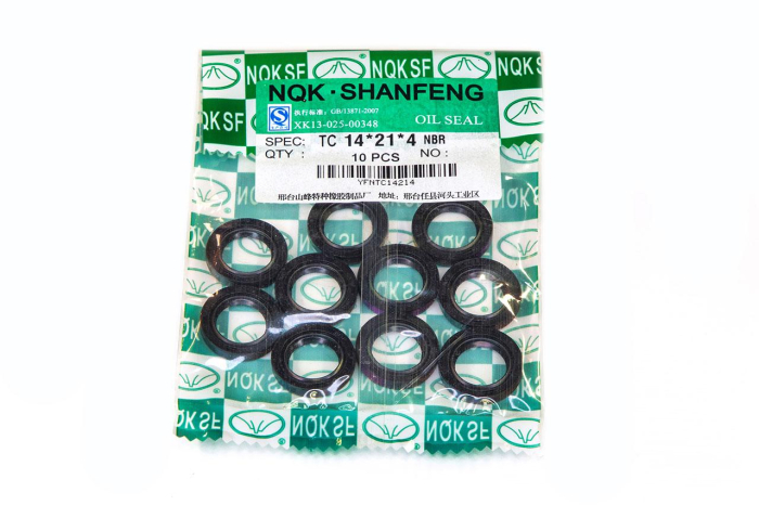 Сальник (манжета армированная) TC 14х21х4 NBR70