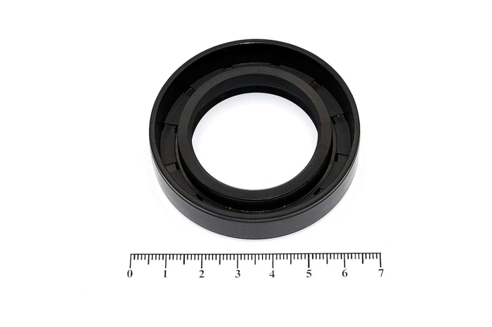 Сальник (манжета армированная) TC 37х58х13 NBR70