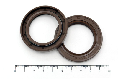 Сальник (манжета армир.) фторкаучук TC 35х52х7 FKM75